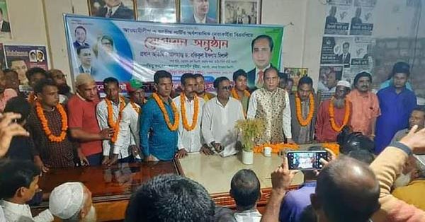 বিএনপিতে যোগ দিলেন আ.লীগ-জাতীয় পার্টির অর্ধশত নেতাকর্মী